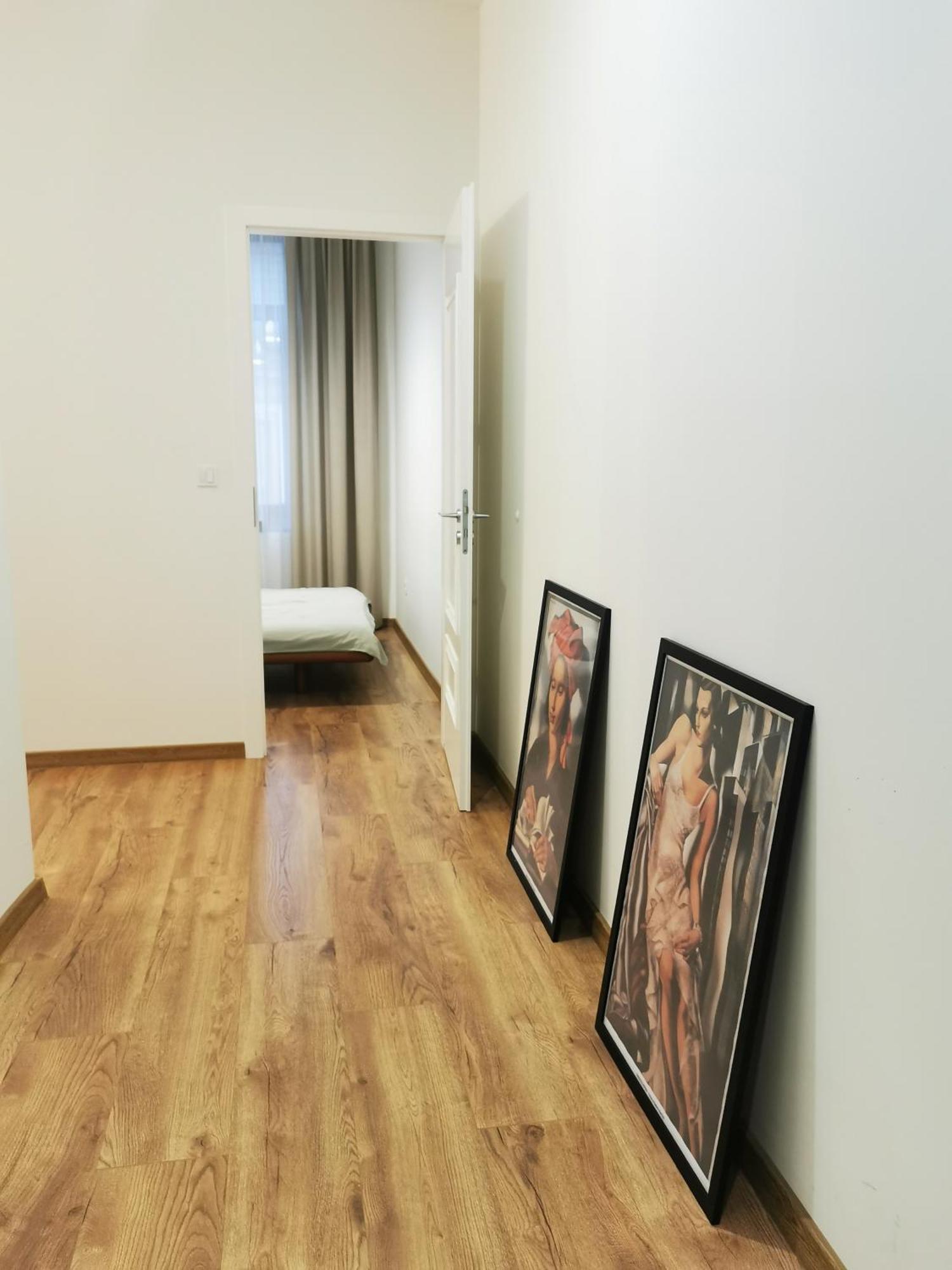 Atlas Apartment In The Historical Center Of Kosice With Free Private Parking エクステリア 写真