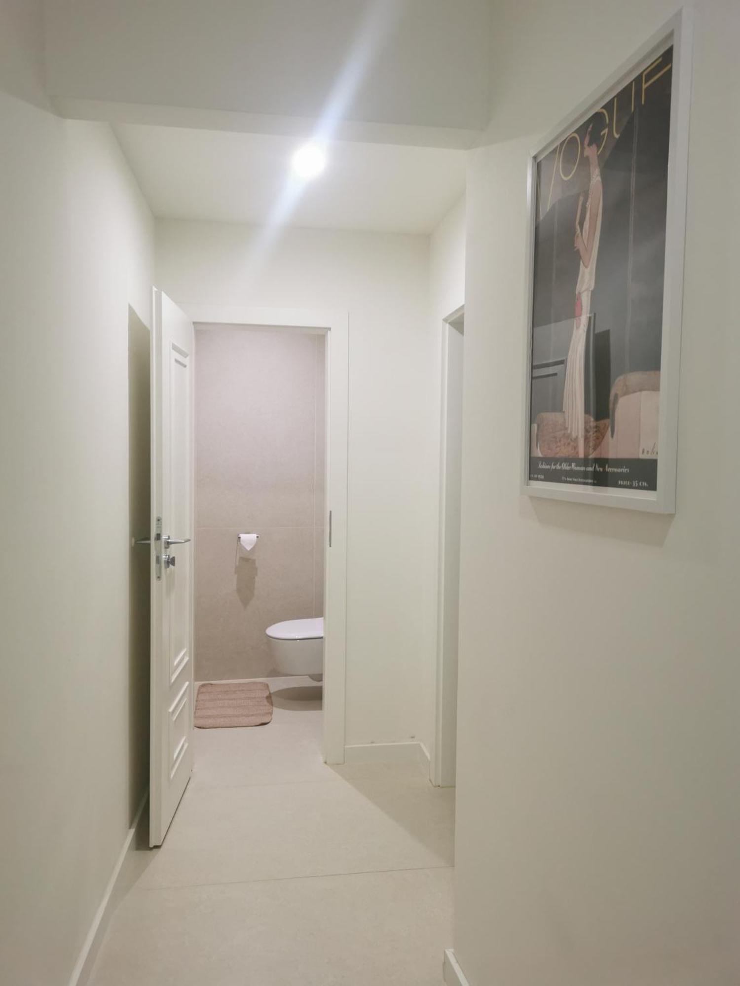 Atlas Apartment In The Historical Center Of Kosice With Free Private Parking エクステリア 写真